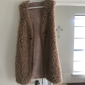 Tan Sherpa Woolly Tunic Length Vest - M/L